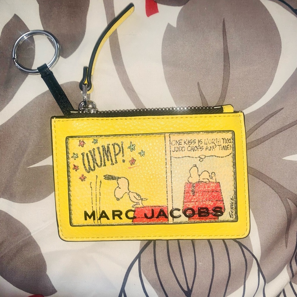 Peanuts keychain cardholder